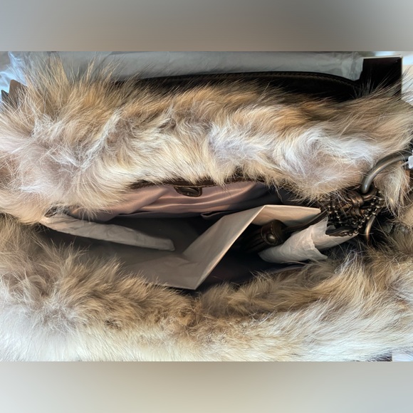 coach ski fur xl hobo bag BRAND NEW - Picture 2 of 4